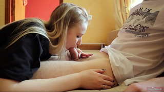 Kapatid na babae ang steals ang pera mula sa kanyang mga magulang at ang kanyang kapatid na lalaki ay nagkaroon upang parusahan sa kanya! / Part 1