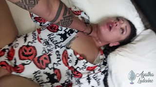 La plej bona afero por fari estas#? ui? in, por havi bonan sonĝon