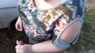 Публичный трах рус ТОЛСТУШКИ, ул сосет әгъзасы һәм трахается ачык һавада