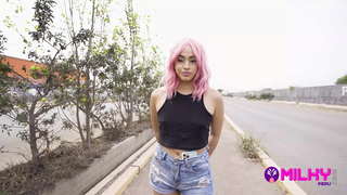 Peruvian ayikwazi kufumana imisebenzi kulo ilizwe labo, kwaye banyanzeleka ukuba akhulule yakhe umzimba kwi-exchange imali