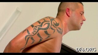 2 කන්යාවන් සඳහා එක් ශිෂේණය