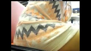 Busty Ξανθιά Με Γυαλιά Public Cafe