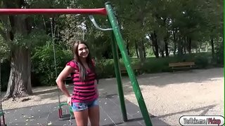 Kristina x_x di masarakat pikeun tunai