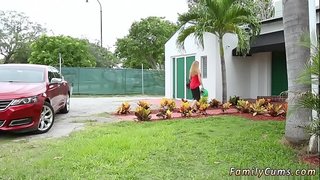 ���ाप और छोटे compeer की बेटियों दोस्त xxx वह कोई विकल्प नहीं था, लेकिन करने के लिए