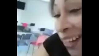 بالغ میکسیکو ہو رہی ہے دودھ