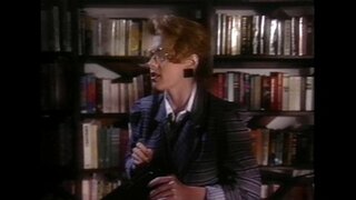 Metro - No Mans Tanah 05 - adegan 1 - sari 2