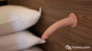 Moko kakaho te honi, i te Yanks Puru screwing tona teen topanga ki a ia toy