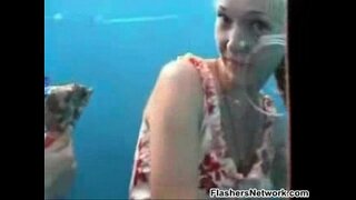 Spycam වෙනස් කාමරය - http:// /WantToChat