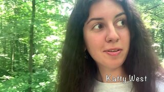 ���श्चिम Katty वर पुन्हा ट्विट केले