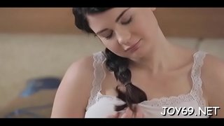 ���ገናኛሉ ወጣት brunette ሉሲ ኤል ነው አሁን አሁን አዳዲስ ቪድዮ