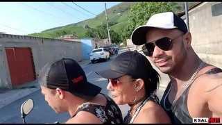 ���ැමිණි පසු ආපසු ගෙදර, මේදය ගොඩක් , ඒ නිසා මම ඉල්ලා පන්ච් සඳහා සමාගම මත ඔබේ පස්ස උණුසුම්